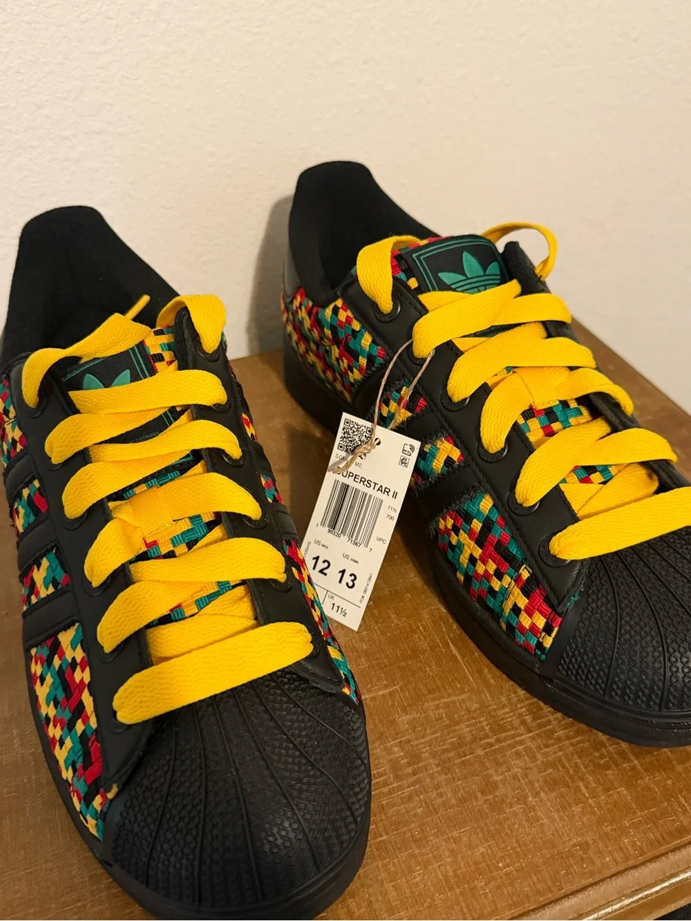 adidas low top